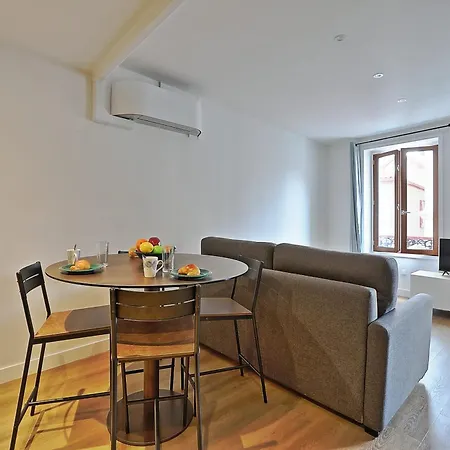 Gambetta - Welkeys Apartmán *